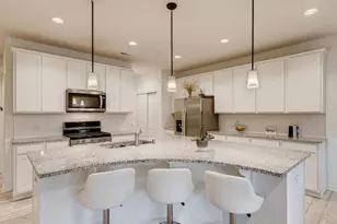 718 Maggie Way, Chanhassen, MN 55317 - Photo 14