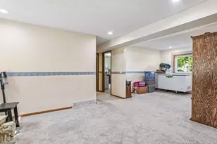 4748 Erickson Dr, New Hope, MN 55428 - Photo 4