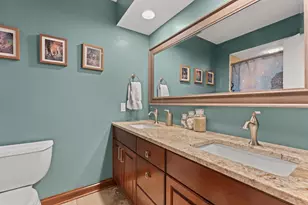 1122 Foxcroft Ln SW, Rochester, MN 55902 - Photo 32