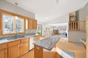 14825 39th Ave N, Plymouth, MN 55446 - Photo 12