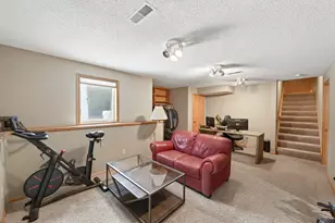 14825 39th Ave N, Plymouth, MN 55446 - Photo 34