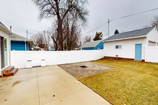 2021 Bridge Ave, Albert Lea, MN 56007 - Photo 42