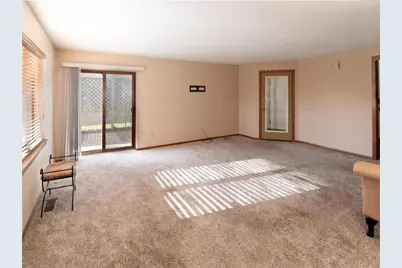 13742 Inglewood Avenue, Savage, MN 55378 - Photo 6