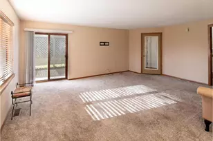 13742 Inglewood Ave, Savage, MN 55378 - Photo 6