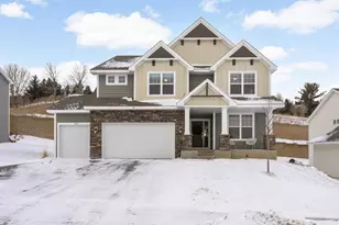1149 74th Ct W, Inver Grove Heights, MN 55077 - Photo 1