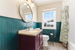 301 E 40th St, Minneapolis, MN 55409 - Photo 18