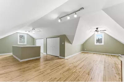 301 E 40th Street, Minneapolis, MN 55409 - Photo 20