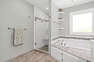 4110 Minnesota Ln N, Plymouth, MN 55446 - Photo 22
