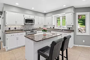 4110 Minnesota Ln N, Plymouth, MN 55446 - Photo 2