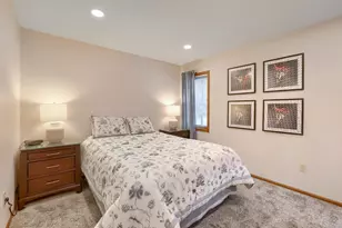 6008 91st Trl N, Brooklyn Park, MN 55443 - Photo 12