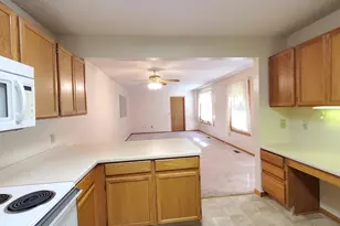 48 Thompson Ave W, West Saint Paul, MN 55118 - Photo 6