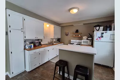 2301 Cromwell Drive, Minneapolis, MN 55410 - Photo 2