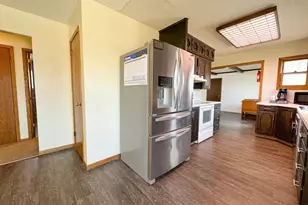 19 N Walker Ave, New York Mills, MN 56567 - Photo 12