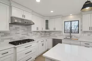 7783 Kingsview Ln N, Maple Grove, MN 55311 - Photo 6