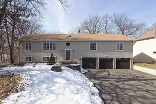 7783 Kingsview Ln N, Maple Grove, MN 55311 - Photo 2