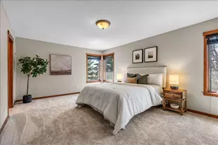 16931 E Lake Dr, Lakeville, MN 55044 - Photo 22