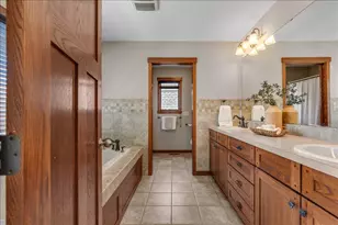 16931 E Lake Dr, Lakeville, MN 55044 - Photo 26