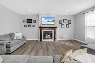 19563 Harmony Ave, Rogers, MN 55374 - Photo 2