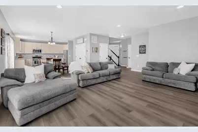 19563 Harmony Avenue, Rogers, MN 55374 - Photo 4