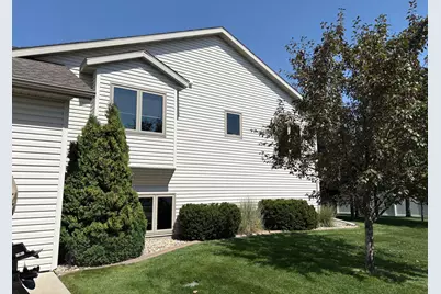 4788 Clock Tower Lane S, Fargo, ND 58104 - Photo 2