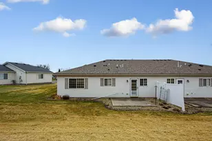 1111 25th Ave NW, Faribault, MN 55021 - Photo 8