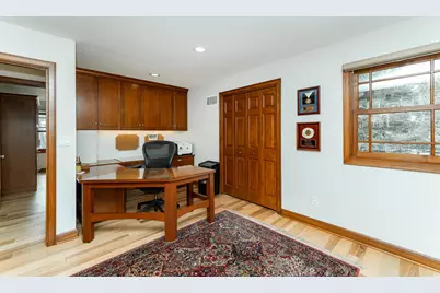 900 12th Avenue SW, Rochester, MN 55902 - Photo 24