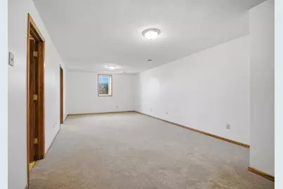 1060 Cherry Street, Owatonna, MN 55060 - Photo 32