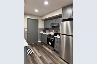 8624 Cherokee Drive N, Brooklyn Park, MN 55428 - Photo 4