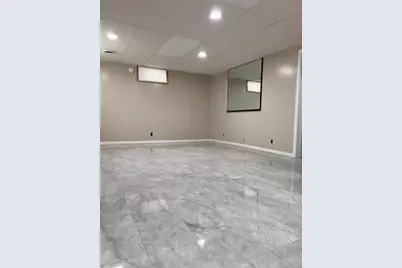 8624 Cherokee Drive N, Brooklyn Park, MN 55428 - Photo 12