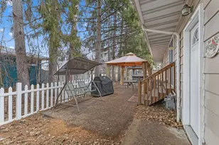 11220 Ridgemount Ave W, Plymouth, MN 55441 - Photo 34