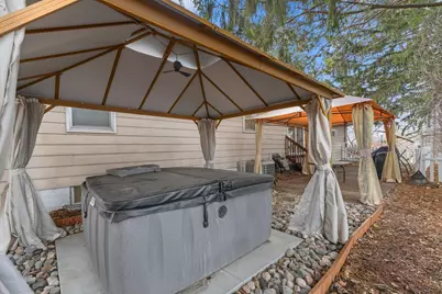 11220 Ridgemount Avenue W, Plymouth, MN 55441 - Photo 36