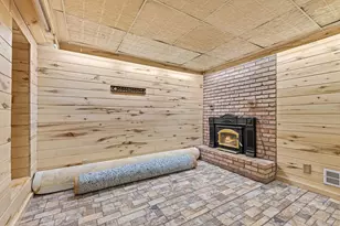 11220 Ridgemount Ave W, Plymouth, MN 55441 - Photo 24