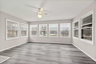 6649 Kentucky Avenue N, Brooklyn Park, MN 55428 - Photo 12