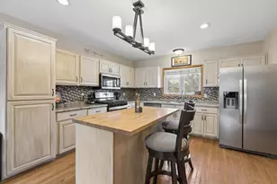 10453 61st St NE, Albertville, MN 55301 - Photo 6