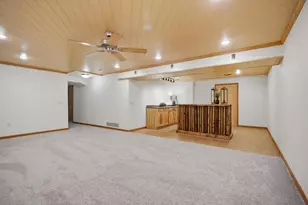 1437 Nottingham Dr, Owatonna, MN 55060 - Photo 32