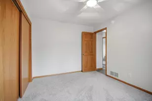 1437 Nottingham Dr, Owatonna, MN 55060 - Photo 26