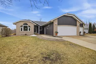 1437 Nottingham Dr, Owatonna, MN 55060 - Photo 58