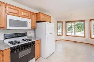 1630 Mackubin St, Saint Paul, MN 55117 - Photo 10