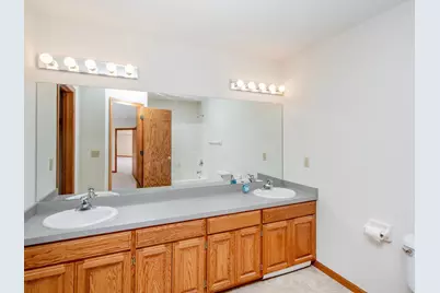 1630 Mackubin Street, Saint Paul, MN 55117 - Photo 16