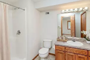 1630 Mackubin St, Saint Paul, MN 55117 - Photo 34