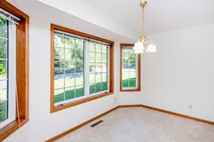 1630 Mackubin St, Saint Paul, MN 55117 - Photo 8