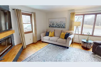 1915 6th Avenue NW, Austin, MN 55912 - Photo 6