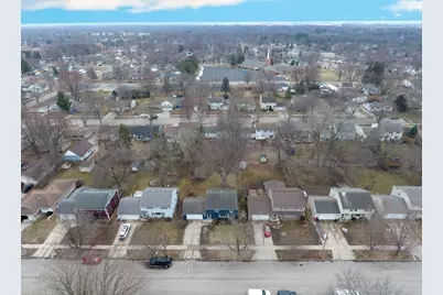 1915 6th Avenue NW, Austin, MN 55912 - Photo 2