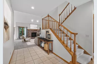 2032 Fox Valley Drive SW, Rochester, MN 55902 - Photo 2