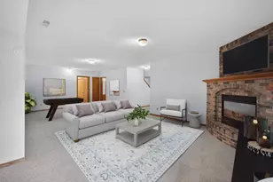 2032 Fox Valley Dr SW, Rochester, MN 55902 - Photo 32