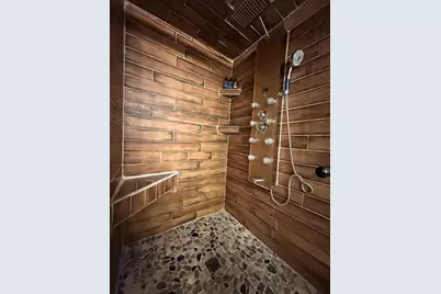 431 W Luverne Street, Luverne, MN 56156 - Photo 6