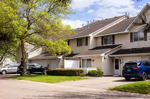 2556 Lockwood Dr, Mendota Heights, MN 55120 - Photo 6