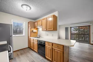 4870 Babcock Trail, Inver Grove Heights, MN 55077 - Photo 24