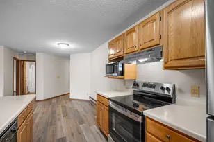 4870 Babcock Trail, Inver Grove Heights, MN 55077 - Photo 26