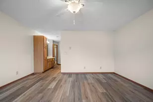 4870 Babcock Trail, Inver Grove Heights, MN 55077 - Photo 34